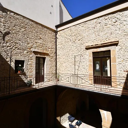 Al Palazzo Affittacamere